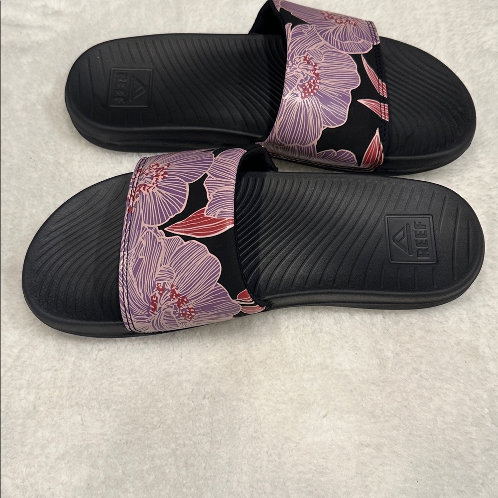 Reef floral sandals